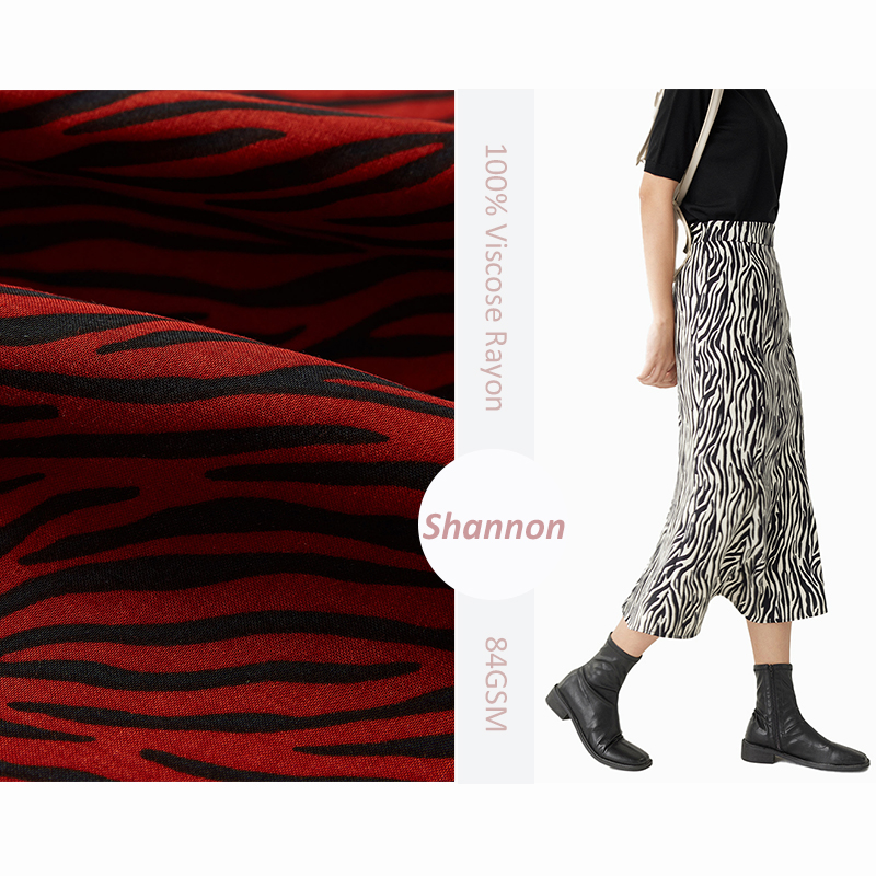 Tessuto zebrato rosso 100% popeline di rayon leggero con stampa animalier